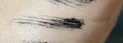 Дешево - не значит плохо. Зря столько времени обходила Тушь для ресниц Glam&Glow Black Mascara от Parisa Cosmetics