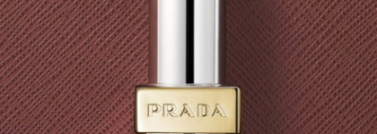 Новинки для губ от Prada Beauty, Bobbi Brown, Hermès и Celine