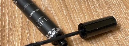 Моя небольшая коллекция бюджетных черных тушей для ресниц