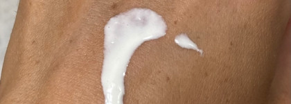 Эффективная защита от Уф-Лучей: Vichy Cолнцезащитный флюид для проблемной кожи «Uv-Сlear» SPF 50+ Capital Soleil