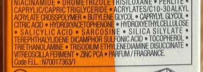 Эффективная защита от Уф-Лучей: Vichy Cолнцезащитный флюид для проблемной кожи «Uv-Сlear» SPF 50+ Capital Soleil