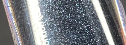 Блеск-плампер с эффектом хамелеона - Extreme Plumping Lip Filler What the fake! от Essence