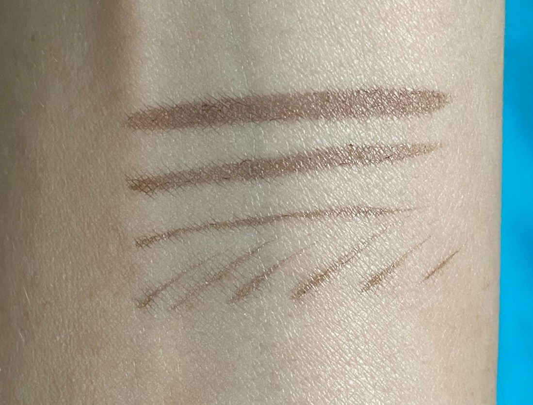 Divage Стойкий маркер для бровей с эффектом Microblading Brow Marker в оттенке 01