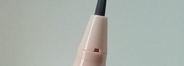 Карандаш vs Маркер: что реально выживет на жирной коже? Жесткий эксперимент от Divage