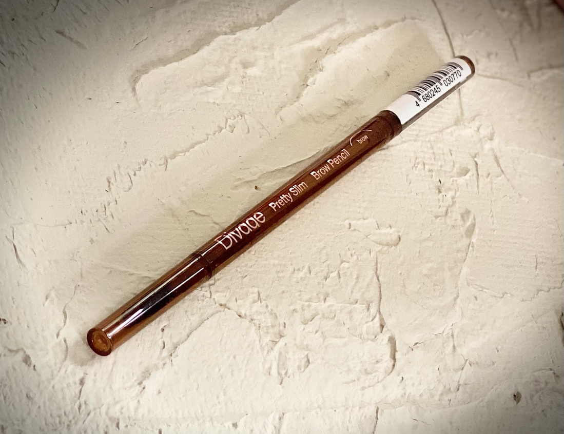 Divage Карандаш для бровей Brow pencil Pretty Slim