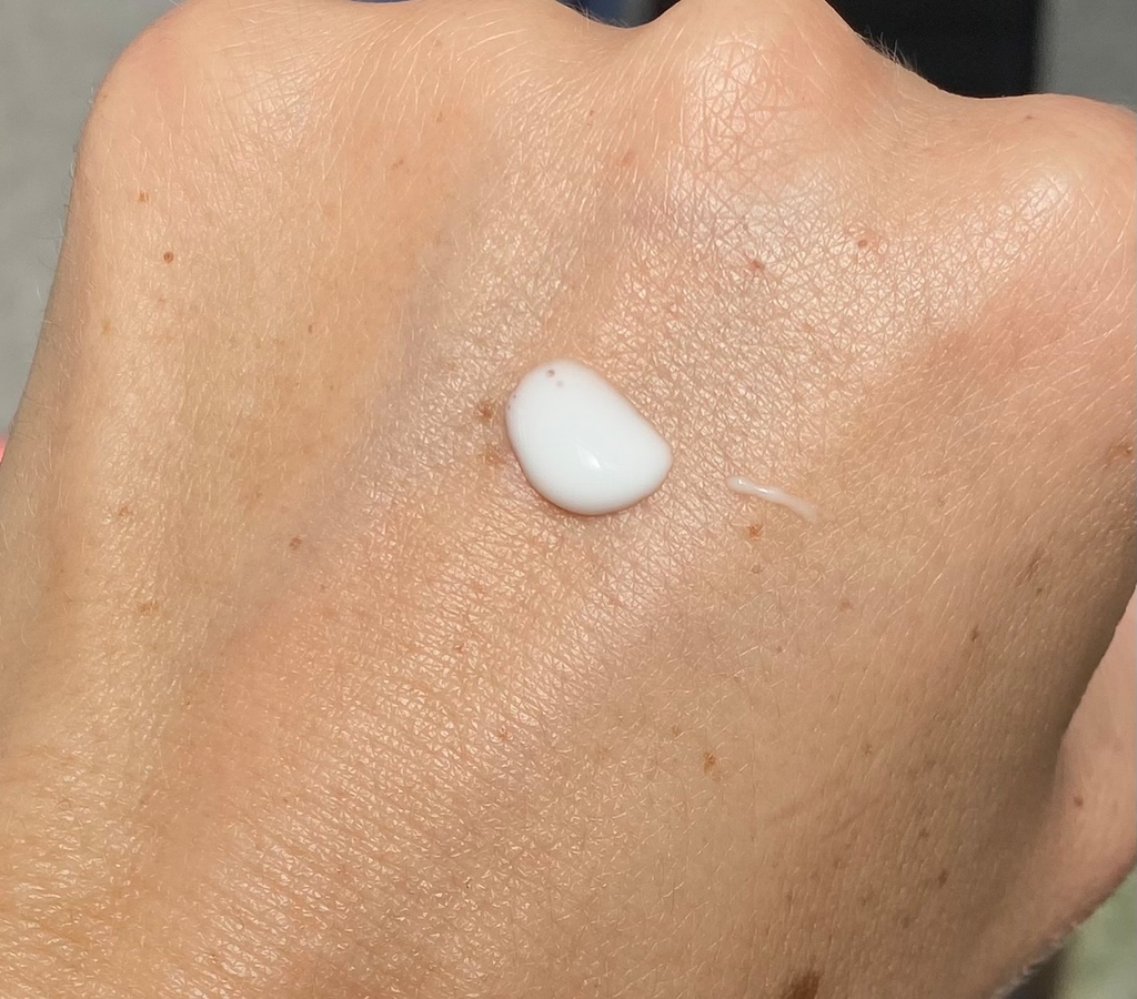 La Roche-Posay - Гель-крем для проблемной кожи Effaclar A.Z. свотчи