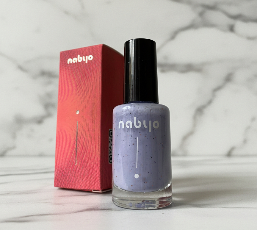 Лак для ногтей Nabyo в оттенке 1093 «Первая вкладка»