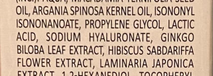 Никакой липкости и жирного блеска, только увлажнение и свежесть с Aravia Renew Active Mist Serum