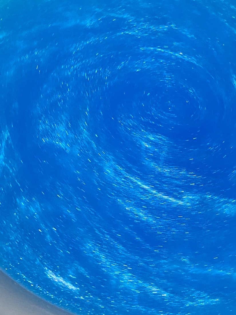 Victoria Klos Соль для ванны с шиммером Sweet Vanilla Bath salt & shimmer свотчи