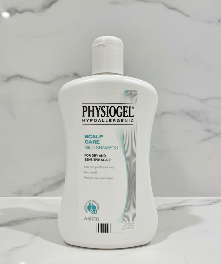 Шампунь для сухой и чувствительной кожи головы Scalp Care Mild Shampoo Physiogel