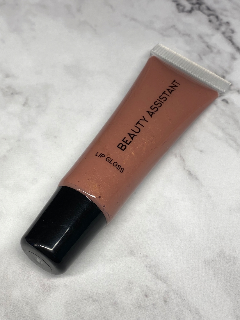 Блески для губ Beauty Assistant Lip Gloss в оттенке 05