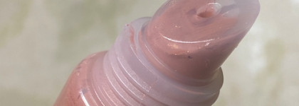 Отличные бюджетные находки - Beauty Assistant Lip Gloss в оттенках 04 и 05