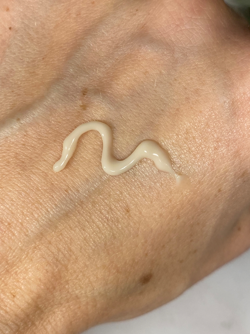 La Pianta Youth Enhance Total Recovery Eye Cream свотчи