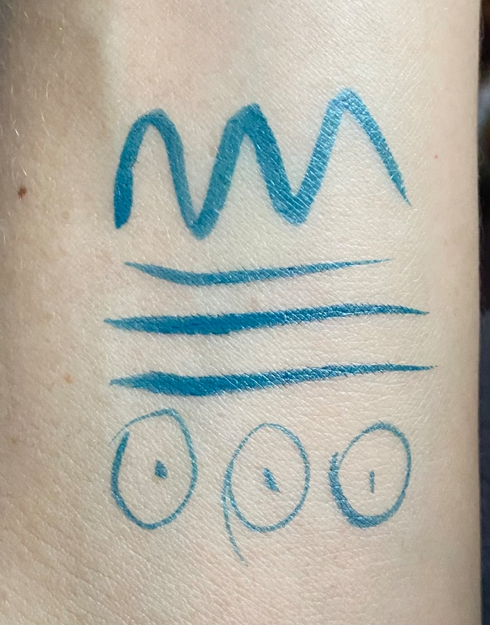 Водостойкая подводка-фломастер Color Waterproof Eyestyler от Limoni в оттенке 03 свотчи