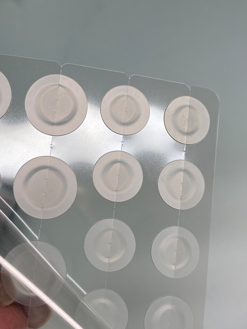 Многофункциональные патчи для проблемной кожи Effaclar DUO+M от La Roche-Posay