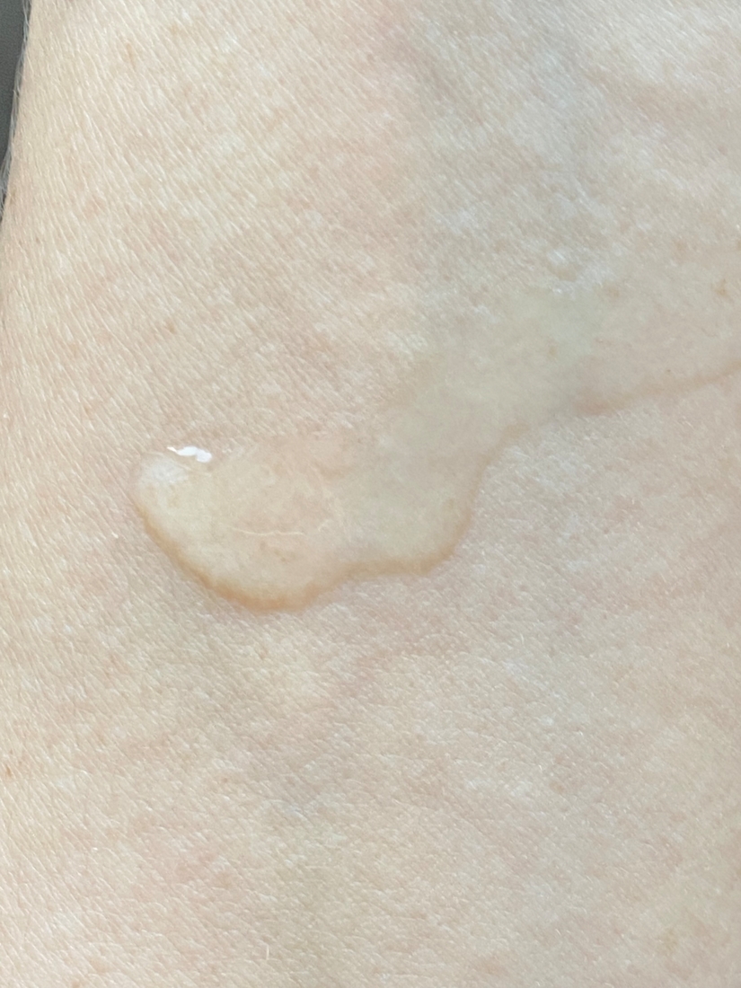 Тонер Renewal Toner Aha & Pha от Booster Bar свотчи