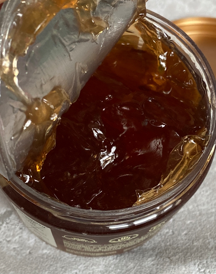 Shea Moisture Jamaican Black Castor Oil Strengthen & Restore Strong Hold Styling Gel текстура