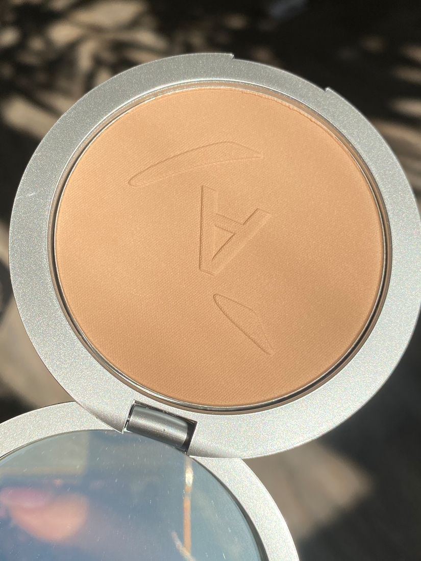 AnnBeauty Увлажняющая компактная пудра Powder Foundation 002 Nude