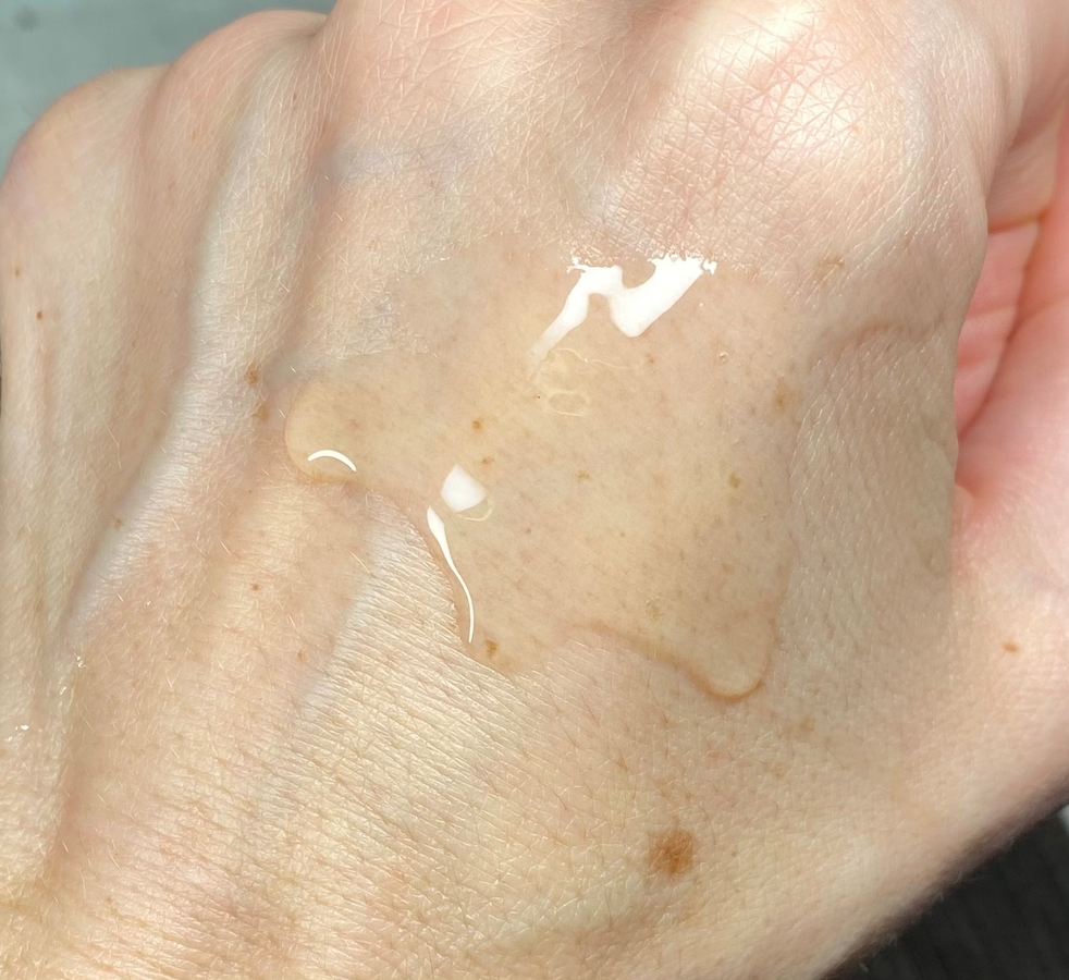 Fresh Look Гидрофильное гель-масло для умывания Nourishing Cleancing Oil свотчи