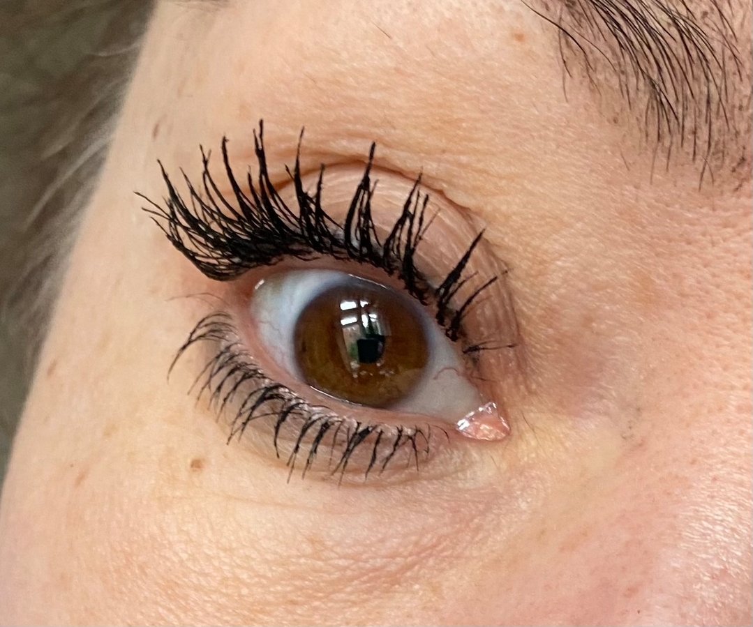 Stellary Тушь для ресниц Volume Wild Mascara СВОТЧИ в один слой