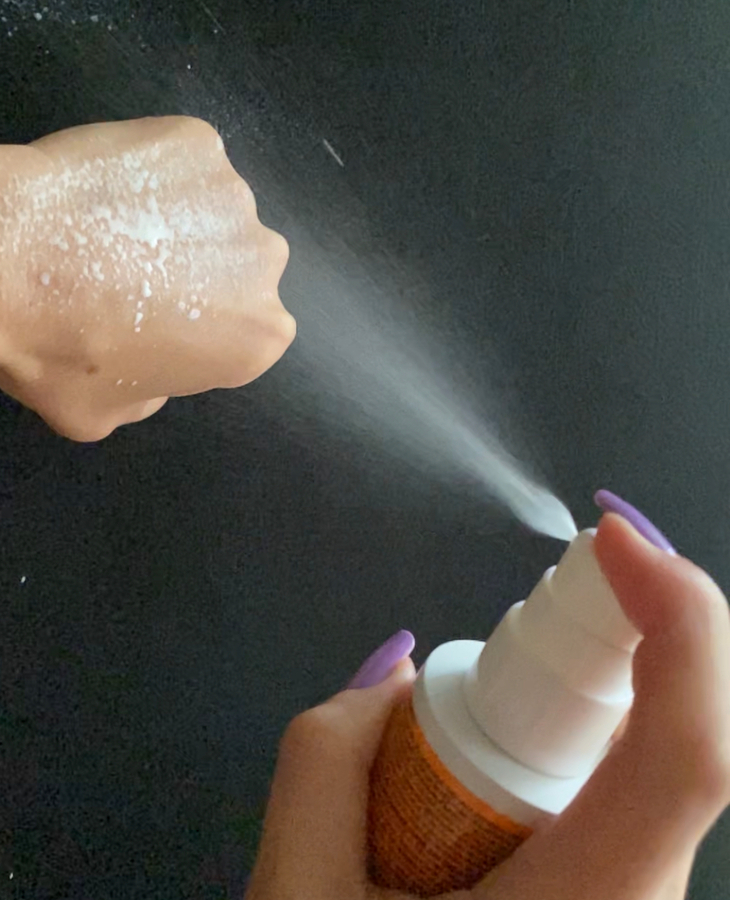 La Roche-Posay Солнцезащитный невидимый спрей для лица и тела Anthelios Spray Invisible Spf50+ PA++++ свотчи