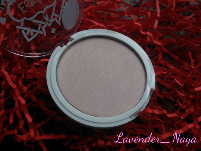 Новый европейский бренд бюджетной декоративной косметики - Estrade Make Up Sature