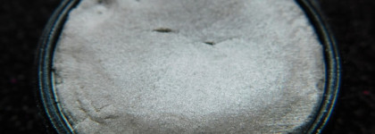 Еще один хайлайтер из коллекции. Colourpop Super Shock Cheek в оттенке Fanny Pack