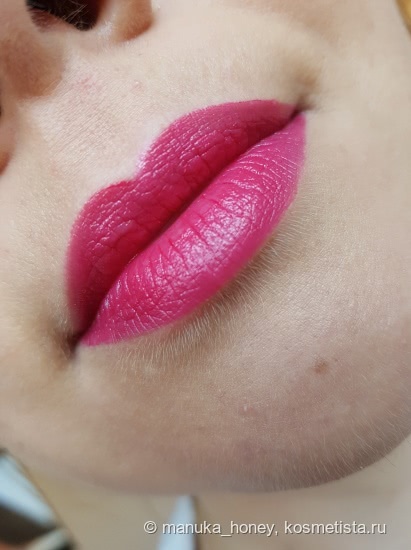 Помады I’m Pure Colour Lipstick Absolute Shine из коллекции Pupa Velvet Garden в оттенках 311 и 418