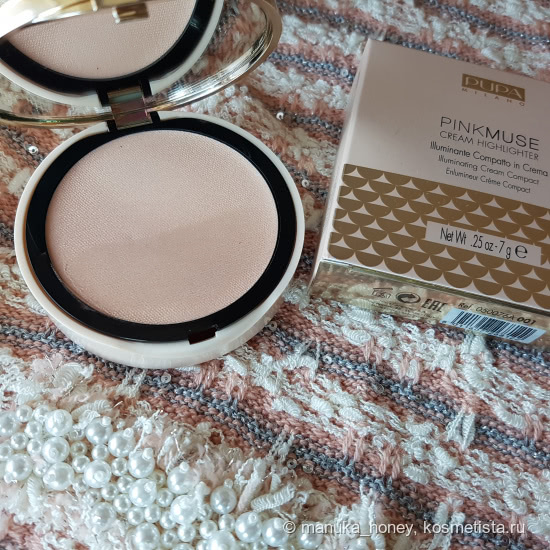 Часть весенней коллекции Pupa Pink Muse: хайлайтер Pink Muse Cream Highlighter 001, тени Vamp 4-Eyeshadow Palette 005 и помада Miss Pupa 108