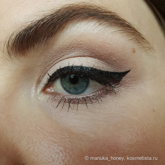 Часть весенней коллекции Pupa Pink Muse: хайлайтер Pink Muse Cream Highlighter 001, тени Vamp 4-Eyeshadow Palette 005 и помада Miss Pupa 108