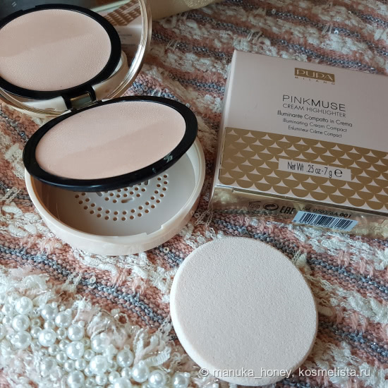 Часть весенней коллекции Pupa Pink Muse: хайлайтер Pink Muse Cream Highlighter 001, тени Vamp 4-Eyeshadow Palette 005 и помада Miss Pupa 108