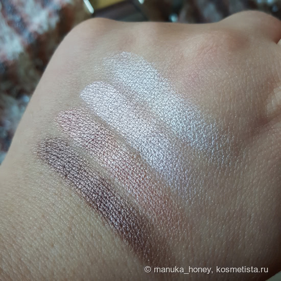 Часть весенней коллекции Pupa Pink Muse: хайлайтер Pink Muse Cream Highlighter 001, тени Vamp 4-Eyeshadow Palette 005 и помада Miss Pupa 108