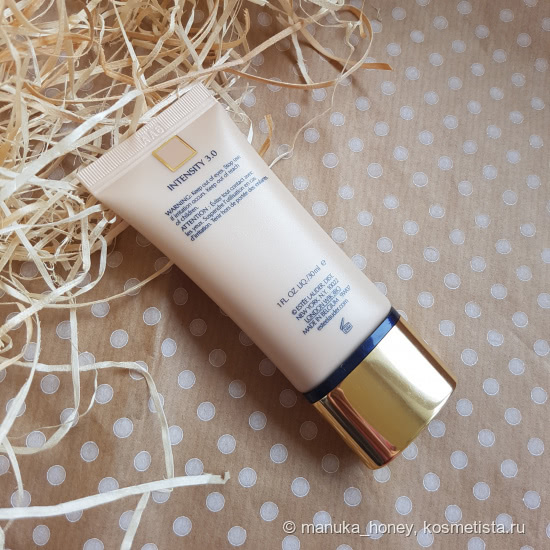 Тональный крем Estee Lauder Double Wear Light Stay-in-Place Makeup SPF 10 в оттенке Intensity 3.0