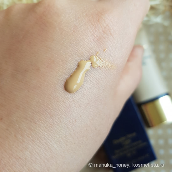Тональный крем Estee Lauder Double Wear Light Stay-in-Place Makeup SPF 10 в оттенке Intensity 3.0