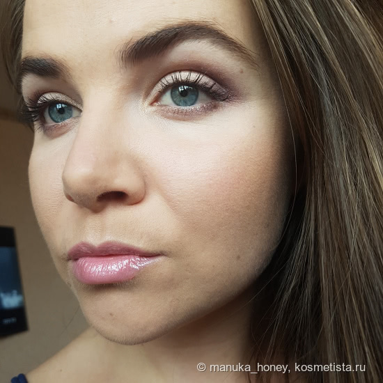 Тональный крем Estee Lauder Double Wear Light Stay-in-Place Makeup SPF 10 в оттенке Intensity 3.0