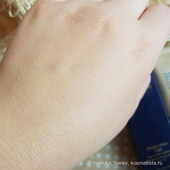 Тональный крем Estee Lauder Double Wear Light Stay-in-Place Makeup SPF 10 в оттенке Intensity 3.0