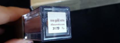 Жидкие тени Stila Magnificent Metals Glitter & Glow Liquid Eye Shadow в оттенке Rose Gold Retro