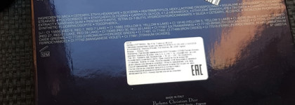 Хайлайтер Diorskin Nude Air Luminizer Shimmering Sculpting Powder в оттенке 001