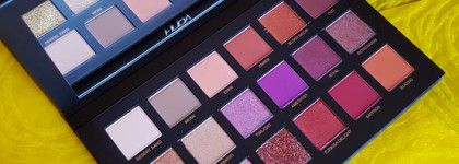 Палитра теней Huda Beauty Desert Dusk