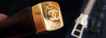 Помада Chanel Rouge Allure Velvet в оттенке 50 La Romanesque
