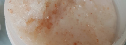 Уход за телом от Aravia Organic: скраб с гималайской солью и увлажняющий укрепляющий крем