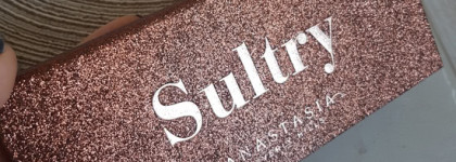 Палитра теней Sultry от Anastasia Beverly Hills