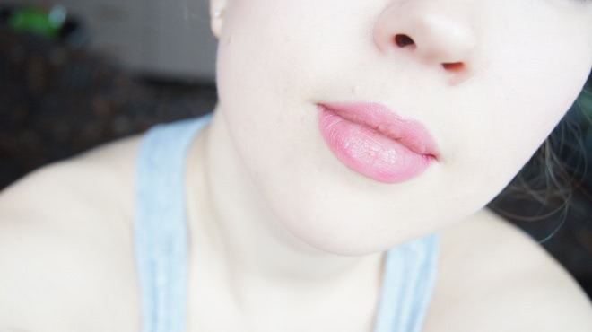 Карандаш для губ Rimmel Lasting Finish 1000 Kisses тон 004 Indian Pink - маленький помощник