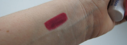 Карандаш для губ Rimmel Lasting Finish 1000 Kisses тон 004 Indian Pink - маленький помощник