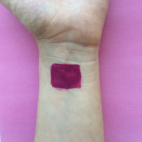 Жидкая матовая помада Sleek Matte Me в оттенке Fandango Purple