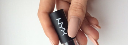 Nyx Matte lipstick Pure Red