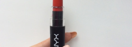 Nyx Matte lipstick Pure Red