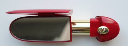 «Парадный» красный в лице помады Rouge G (Rouge Parade, № 820) от Guerlain