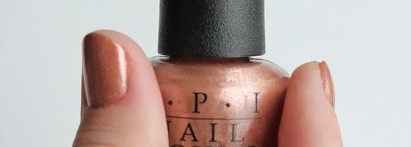"Ты и я, почти близнецы..." (шиммерный лак OPI "Worth a Pretty Penne" и лак-металлик Estee Lauder "Nude Pearl")