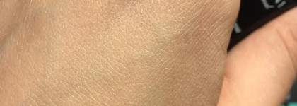 База под тени и румяна Limoni